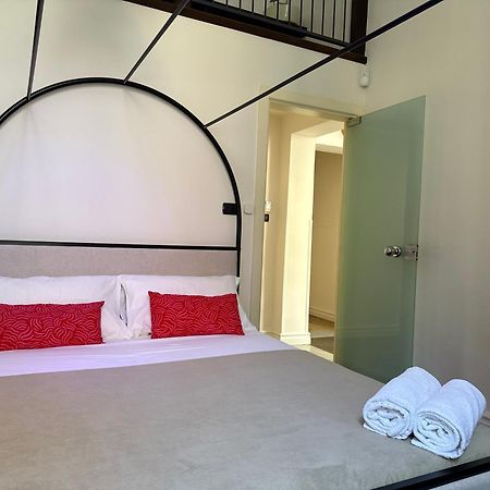 W Like Apartment On Hert Of City Center カターニア エクステリア 写真